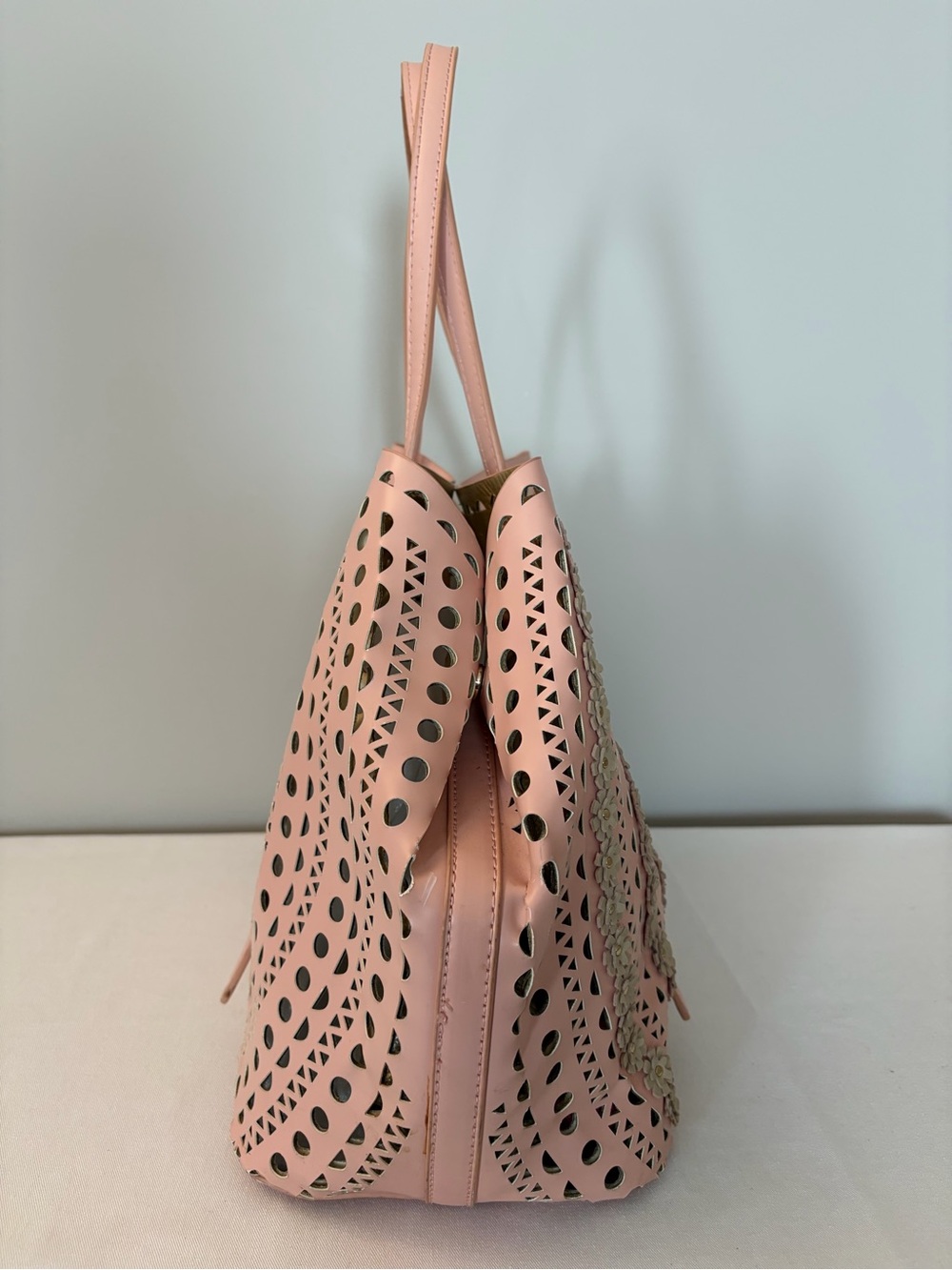 Urban Expressions Pink Perforated Floral Vegan Leather Tote Bag Boho Chic - Picture 5 of 11